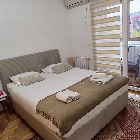 Lored Apartmán *